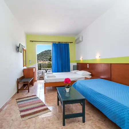 Mosaic Garden Anastasias Apartment