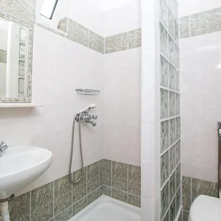 Mosaic Garden Anastasias *