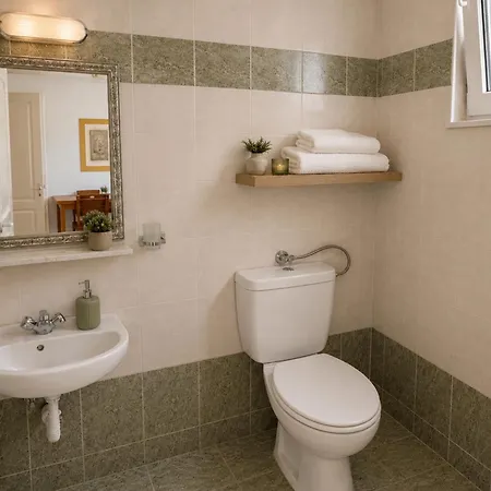 Апартаменты Mosaic Garden Anastasias