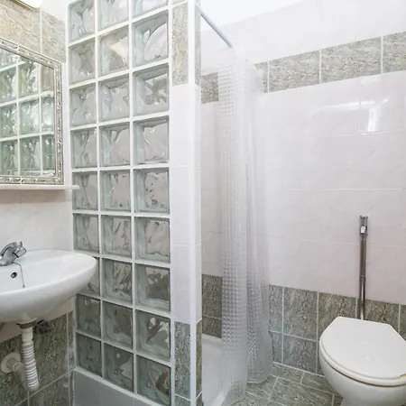 Mosaic Garden Anastasias Διαμέρισμα *